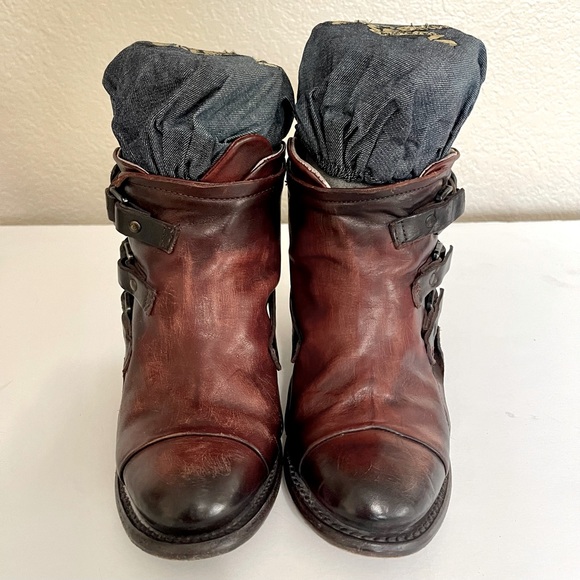 NWT Freebird Boots size 7 - Picture 5 of 9